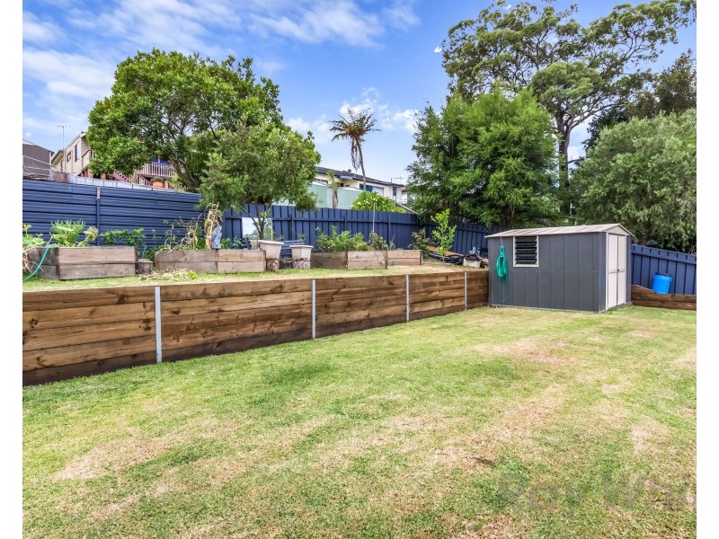 26 Roy Avenue, Bolton Point NSW 2283