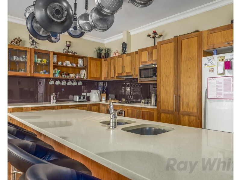 29 Endeavor Close, Woodrising NSW 2284