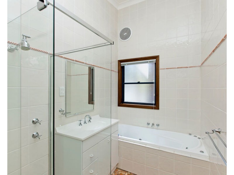 4A Kilaben Road, Kilaben Bay NSW 2283