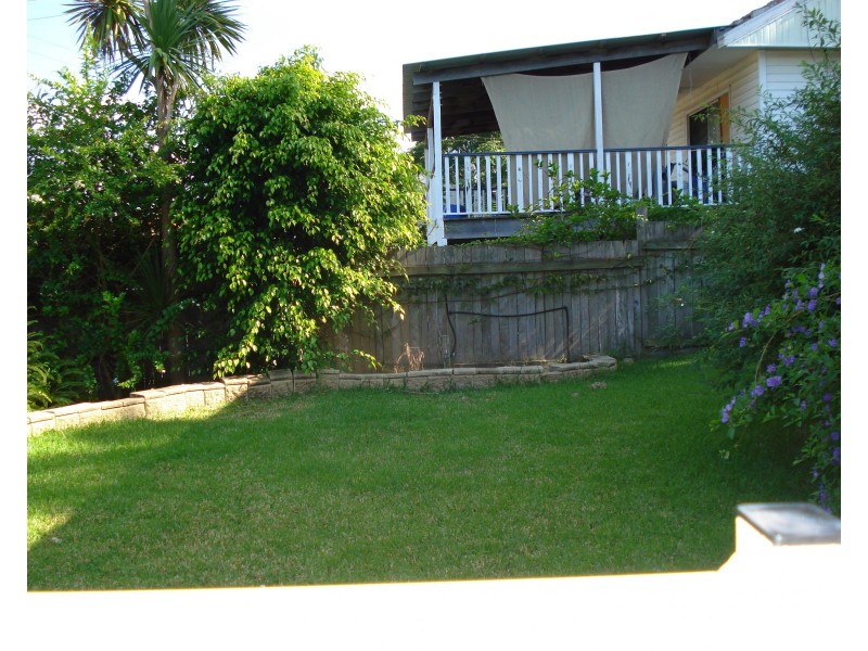 41 Sealand Road, Fishing Point NSW 2283