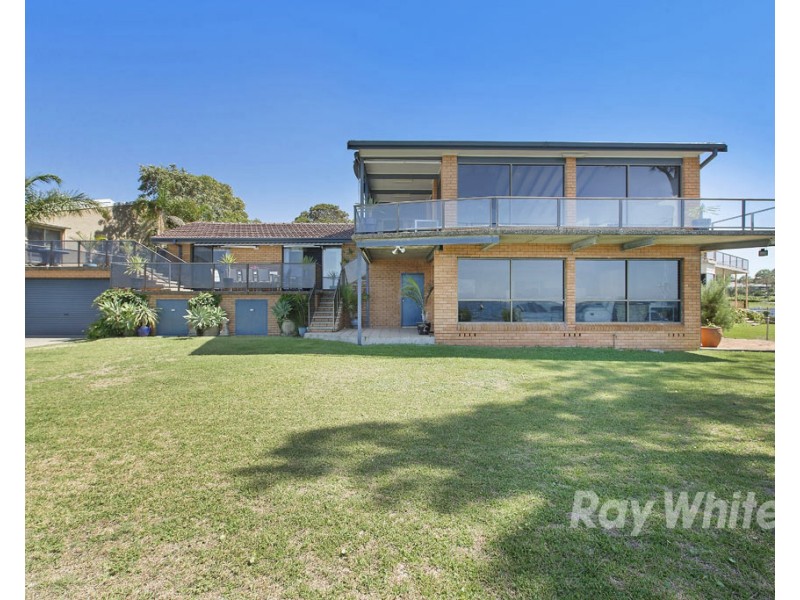 24 Grant Road, Coal Point NSW 2283