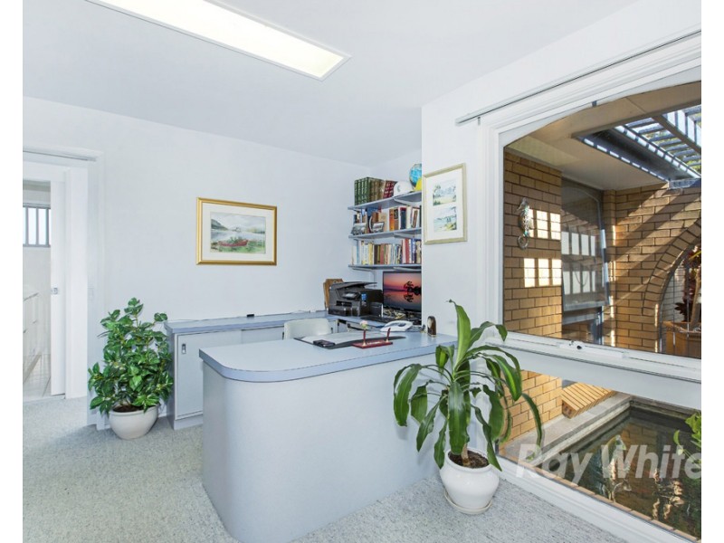24 Grant Road, Coal Point NSW 2283