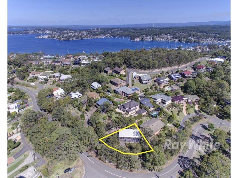 118 Fishing Point Road, Fishing Point NSW 2283
