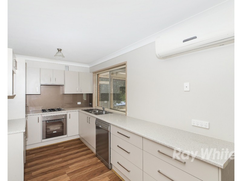 5 Lipton Close, Woodrising NSW 2284
