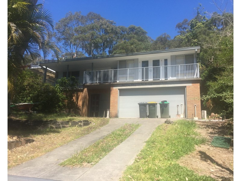 12 Amelia Street, Carey Bay NSW 2283
