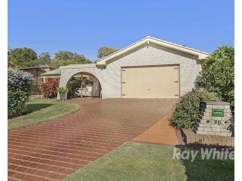38 Hampton Street, Toronto NSW 2283