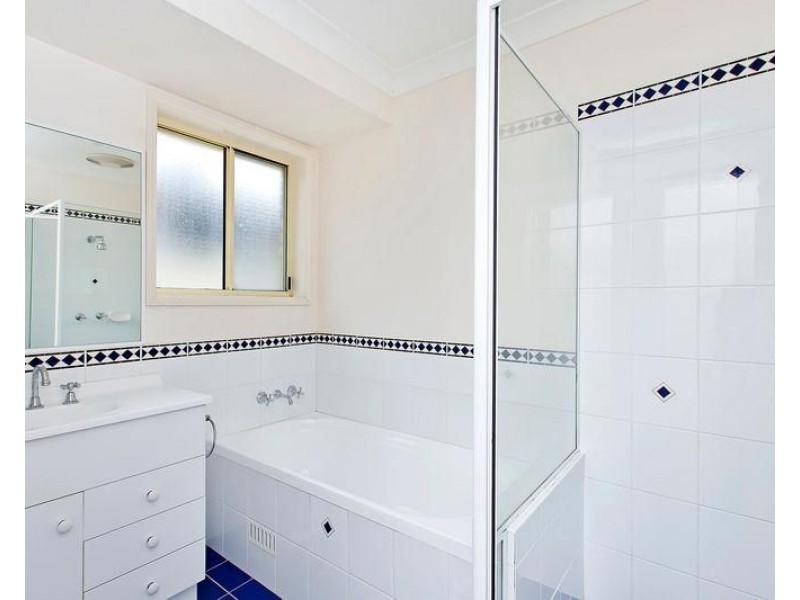 163 The Ridgeway, Bolton Point NSW 2283