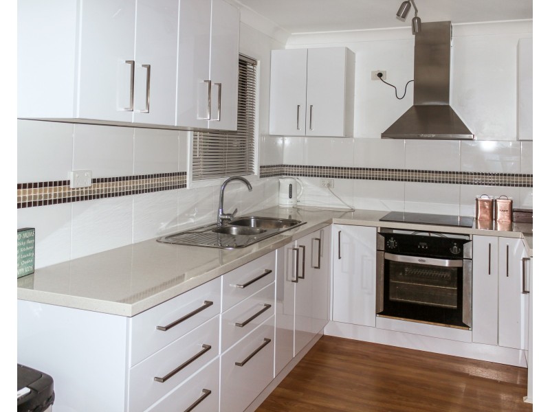 28 Fishing Point Road, Rathmines NSW 2283