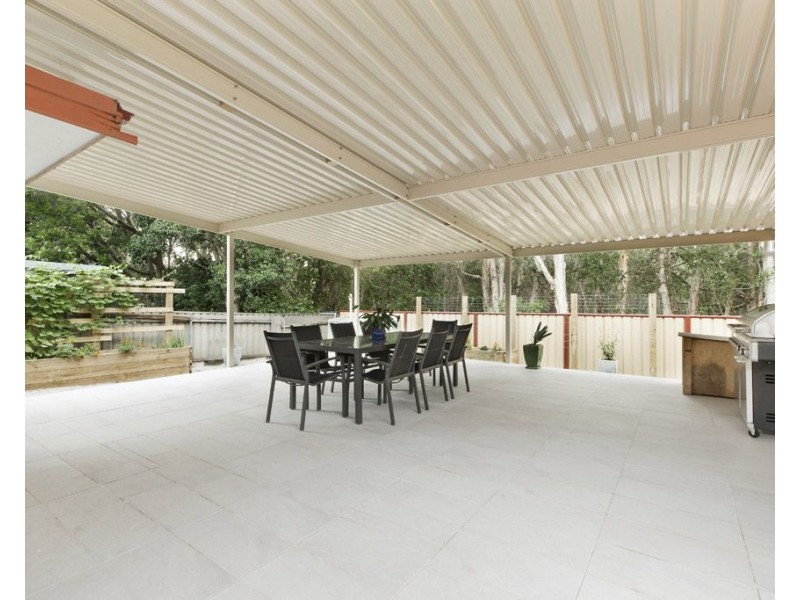 2 Angela Close, Carey Bay NSW 2283