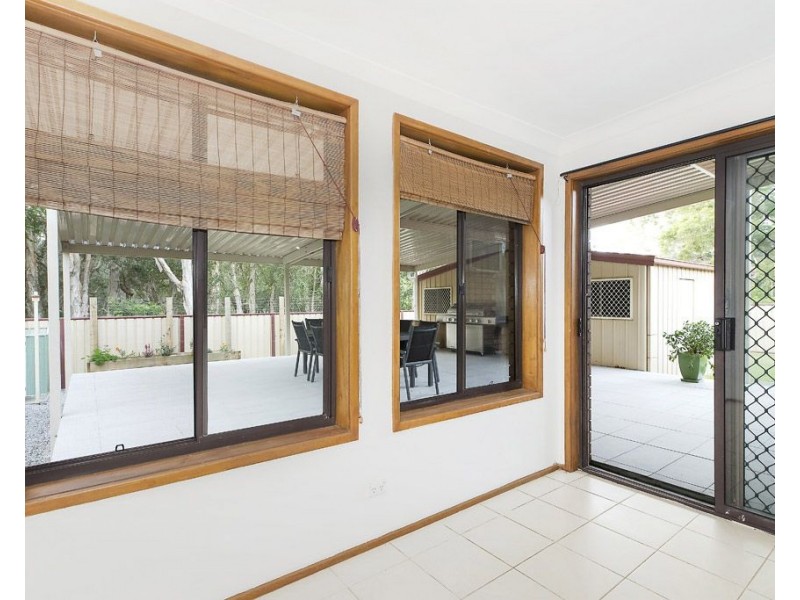 2 Angela Close, Carey Bay NSW 2283