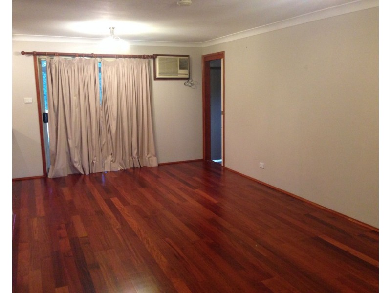 12 Shamrock Close, Woodrising NSW 2284
