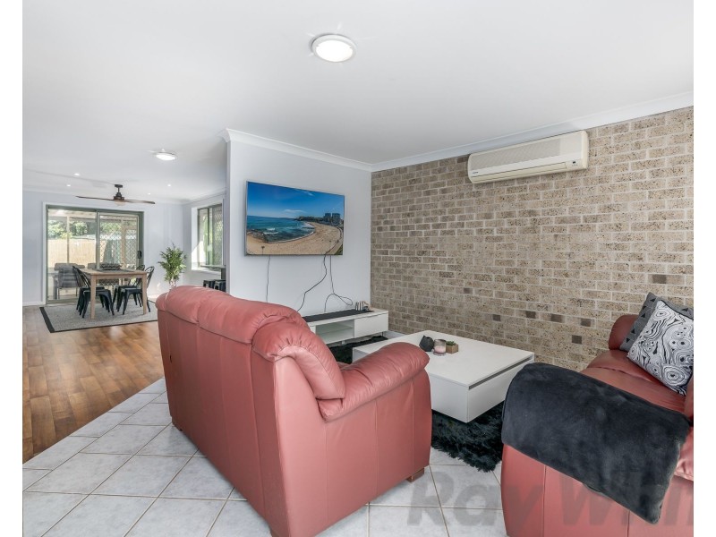 10 Warruga Street, Kilaben Bay NSW 2283
