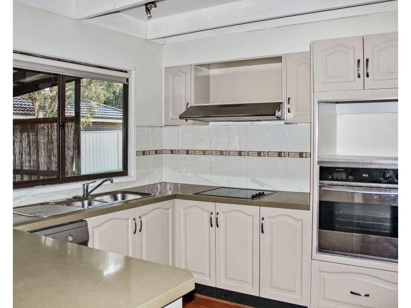 7 Lindfield Avenue, Cooranbong NSW 2265