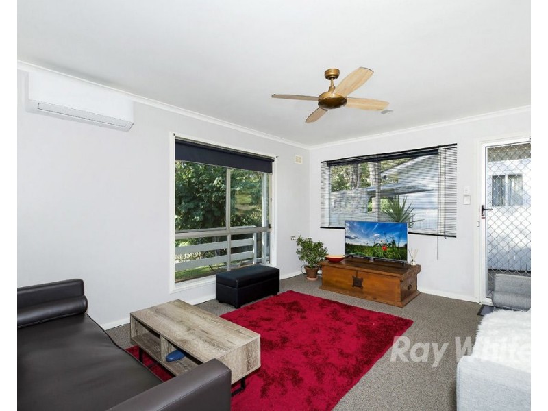 13 Middle Point Road, Bolton Point NSW 2283