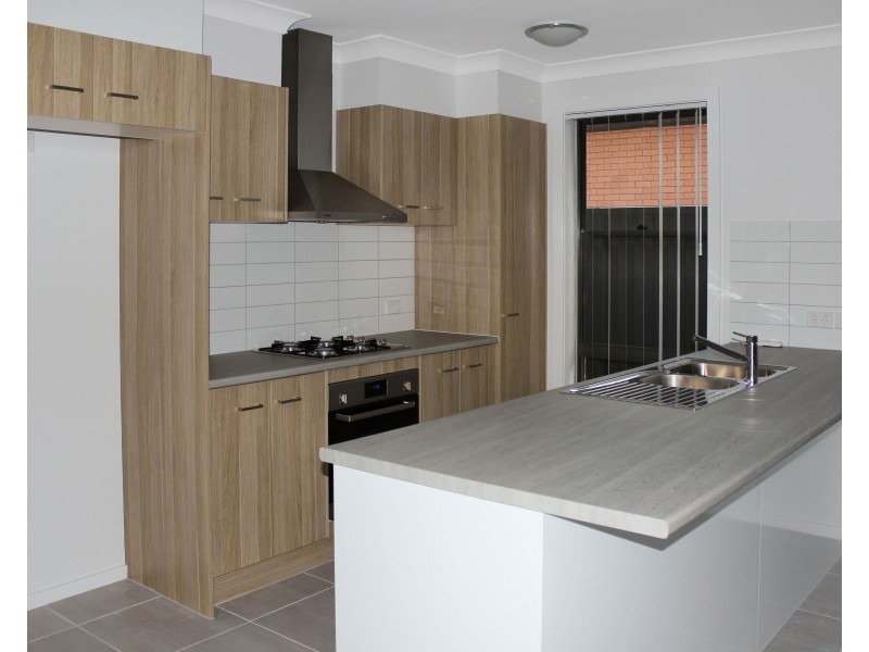 17 A William Street, Toronto NSW 2283