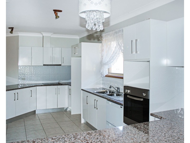 49 Macquarie Road, Fennell Bay NSW 2283