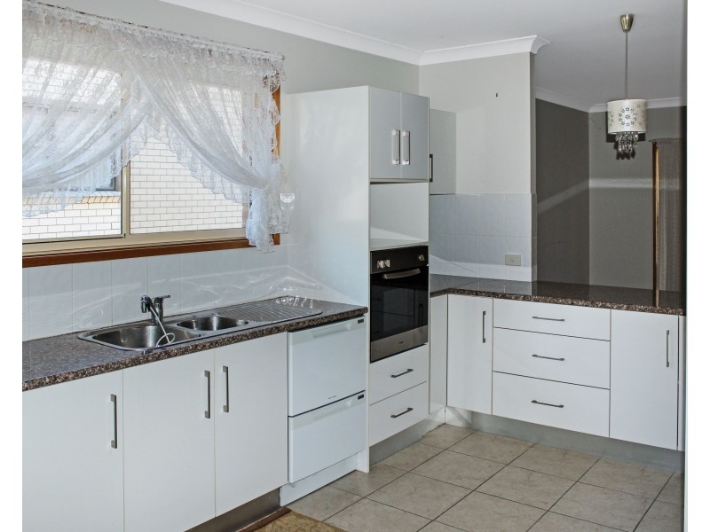 49 Macquarie Road, Fennell Bay NSW 2283