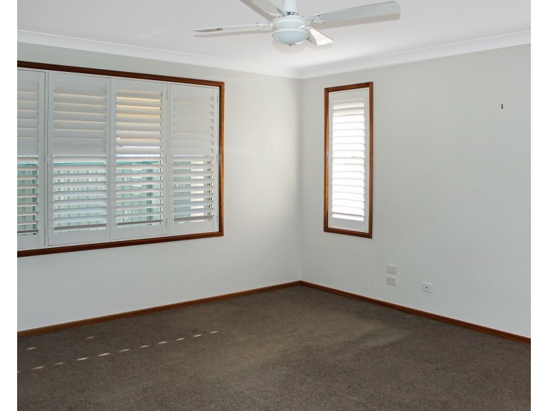 49 Macquarie Road, Fennell Bay NSW 2283