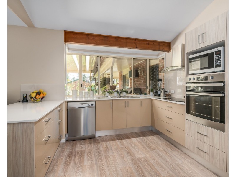 33 Waikiki Road, Bonnells Bay NSW 2264