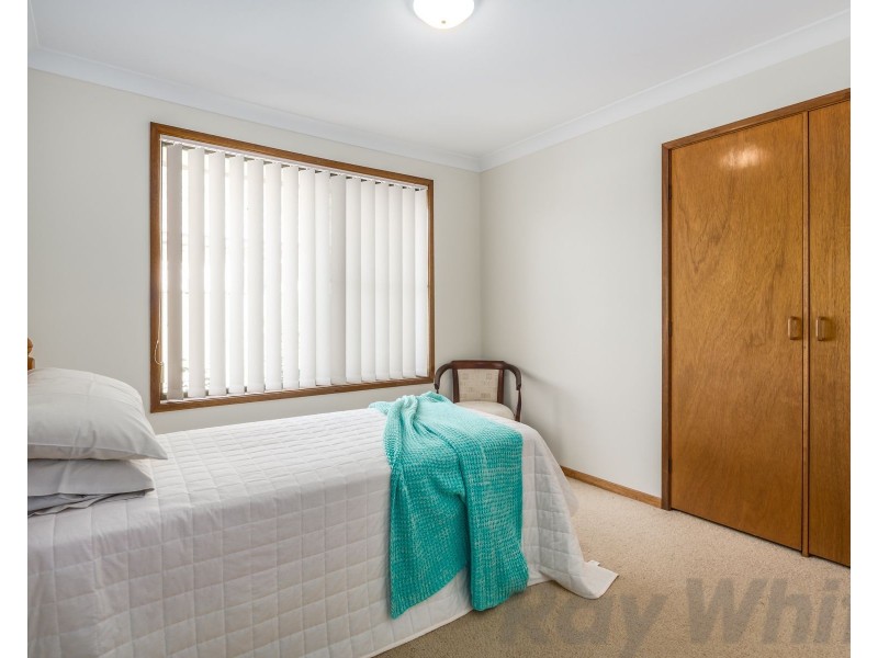 26 Angela Close, Carey Bay NSW 2283