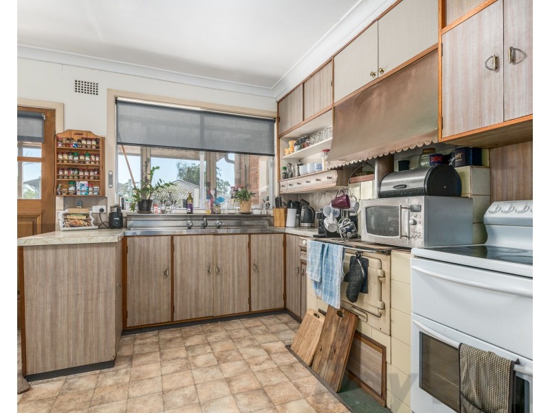 22 North Parade, Blackalls Park NSW 2283