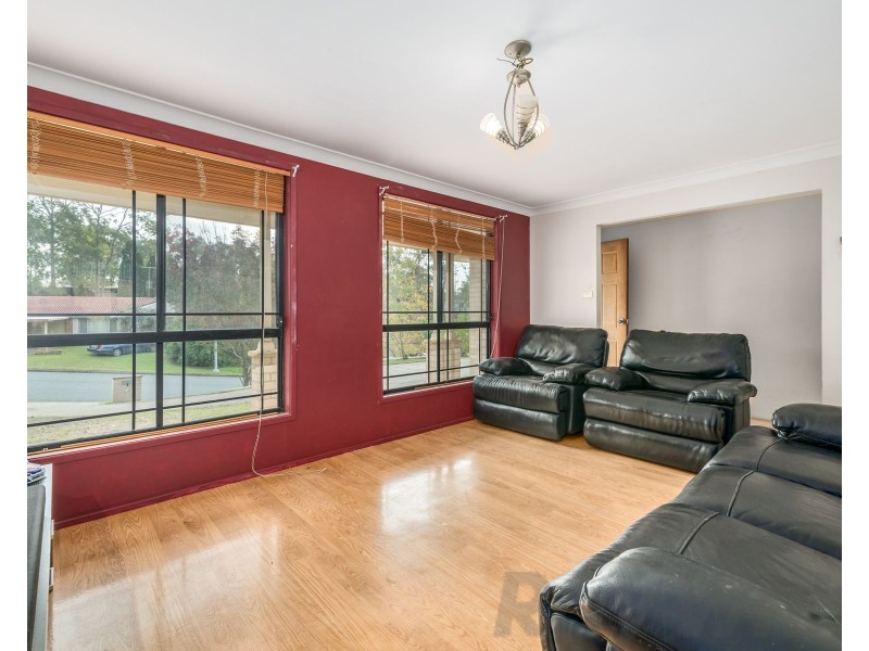 23 Southern Cross Drive, Woodrising NSW 2284