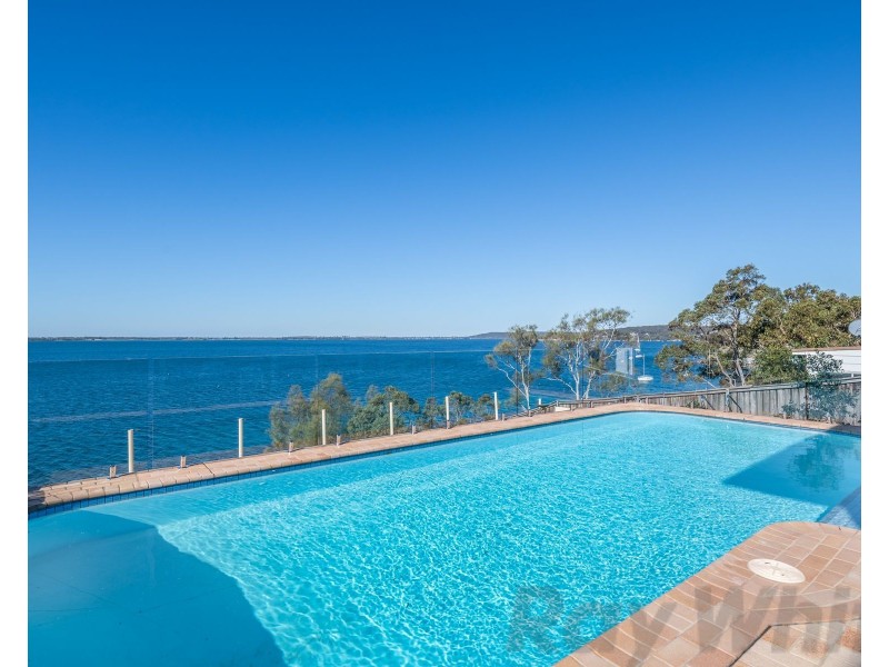 153 Fishing Point Road, Fishing Point NSW 2283