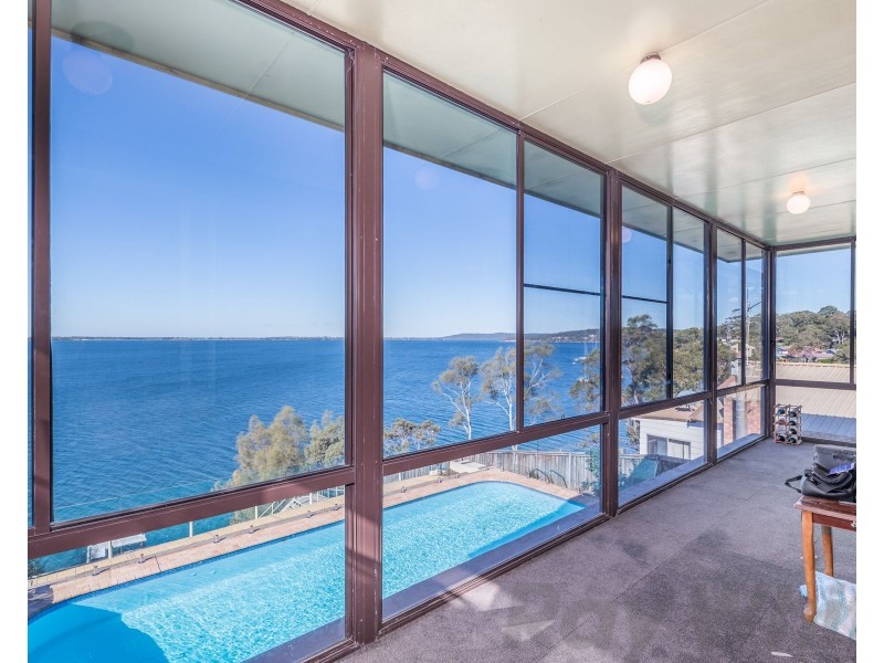 153 Fishing Point Road, Fishing Point NSW 2283