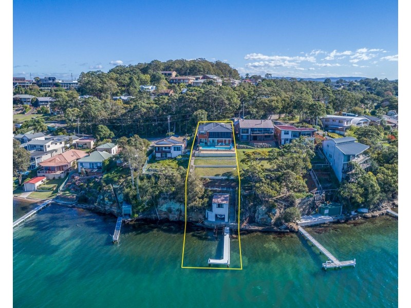 153 Fishing Point Road, Fishing Point NSW 2283