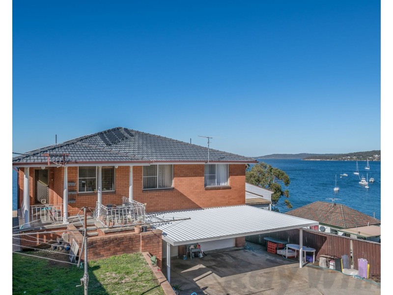 153 Fishing Point Road, Fishing Point NSW 2283