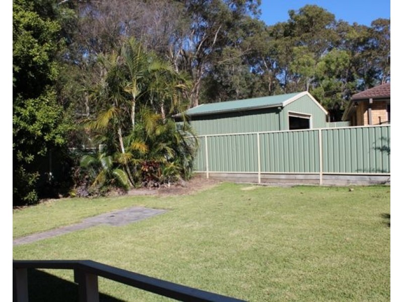 56 Amelia Street, Carey Bay NSW 2283