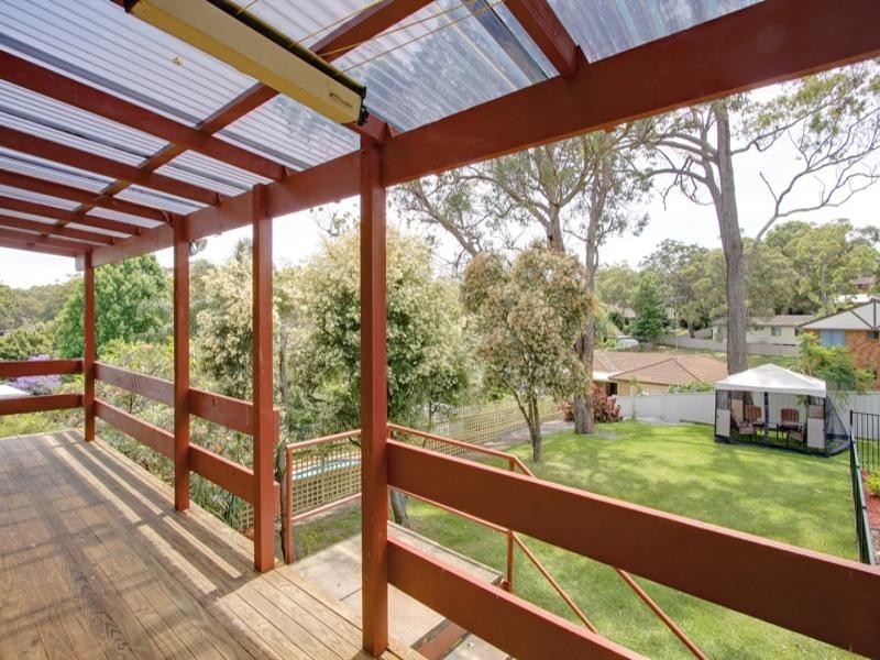 112 Bay Road, Bolton Point NSW 2283