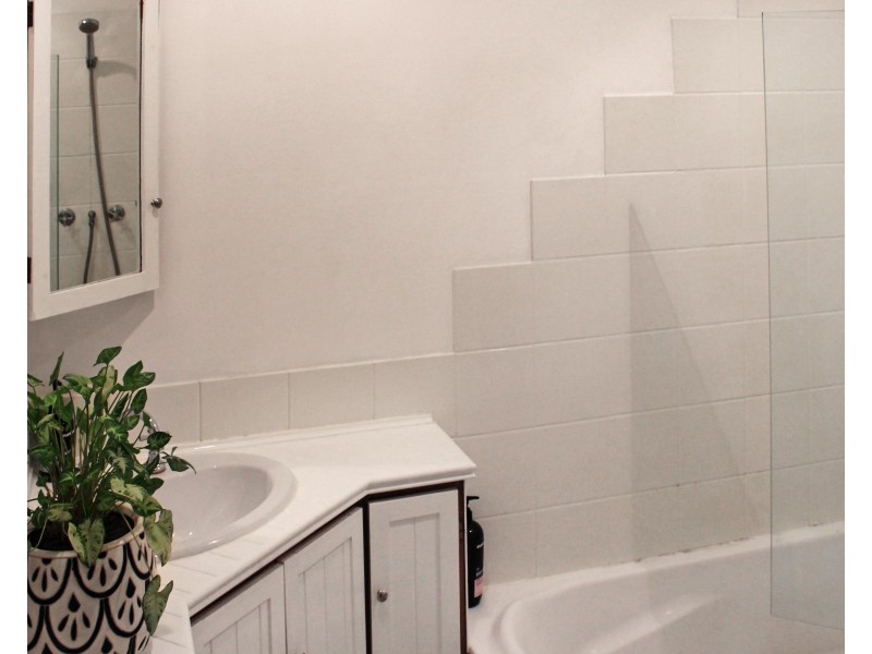 12 Sandra Street, Fennell Bay NSW 2283