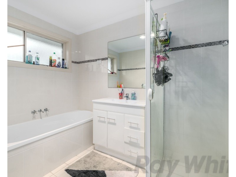 21 Hampstead Way, Rathmines NSW 2283