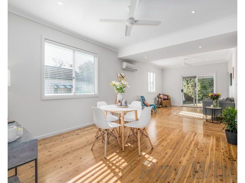 13A Anzac Parade, Toronto NSW 2283