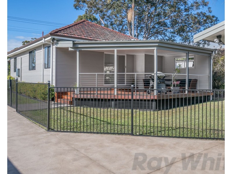 13A Anzac Parade, Toronto NSW 2283