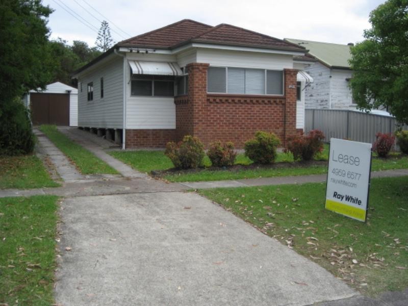 126 The Boulevard, Toronto NSW 2283