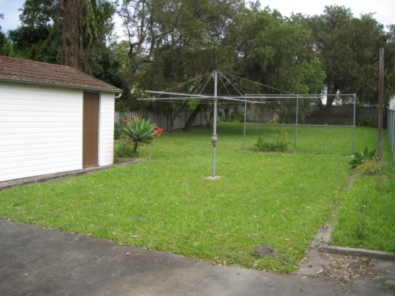 126 The Boulevard, Toronto NSW 2283