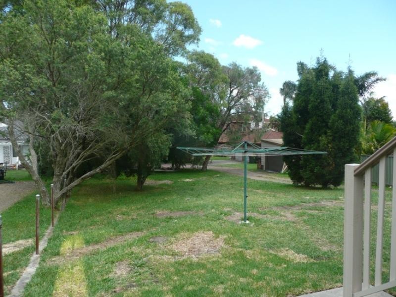 237 Coal Point Road, Coal Point NSW 2283