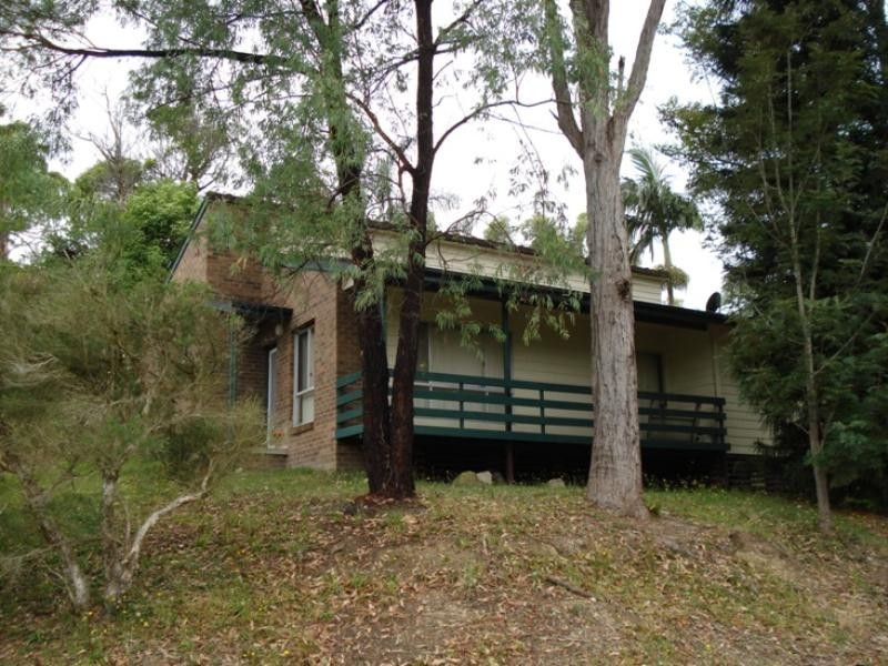 17 Threlkeld Drive, Bolton Point NSW 2283