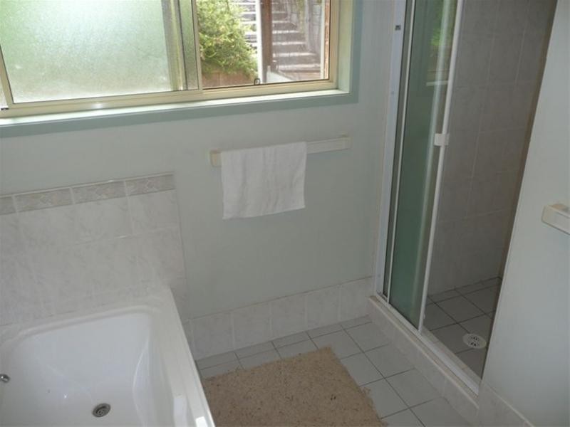 34 Endeavour Close, Woodrising NSW 2284