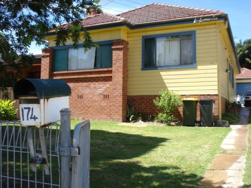 174 The Boulevard, Toronto NSW 2283