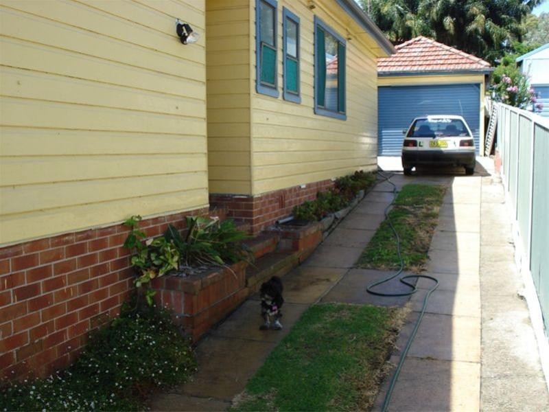 174 The Boulevard, Toronto NSW 2283