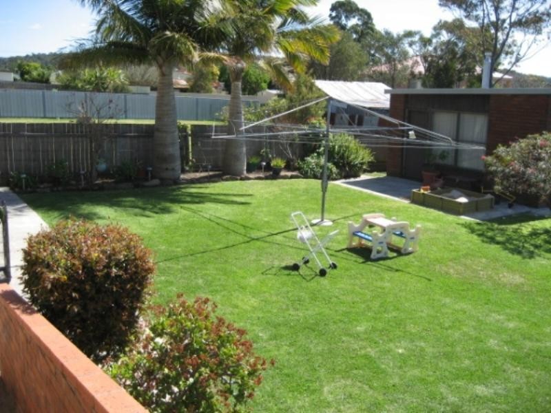 11 First Street, Booragul NSW 2284