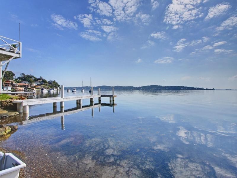 Fishing Point NSW 2283