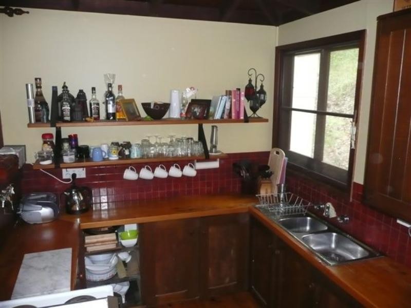 210 Coal Point Road, Coal Point NSW 2283