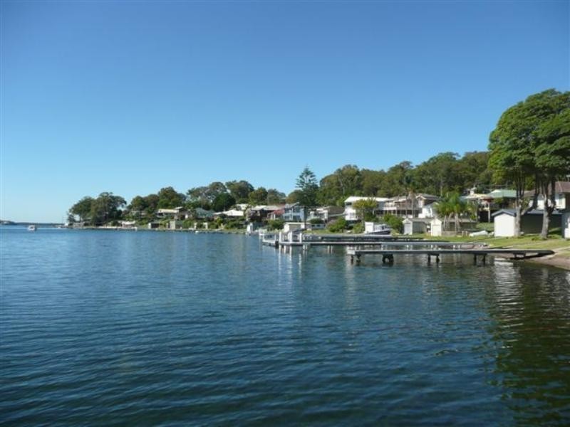 1 Whitelocke Street, Coal Point NSW 2283