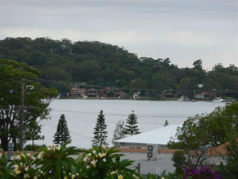 16 Secret Corner Road, Rathmines NSW 2283