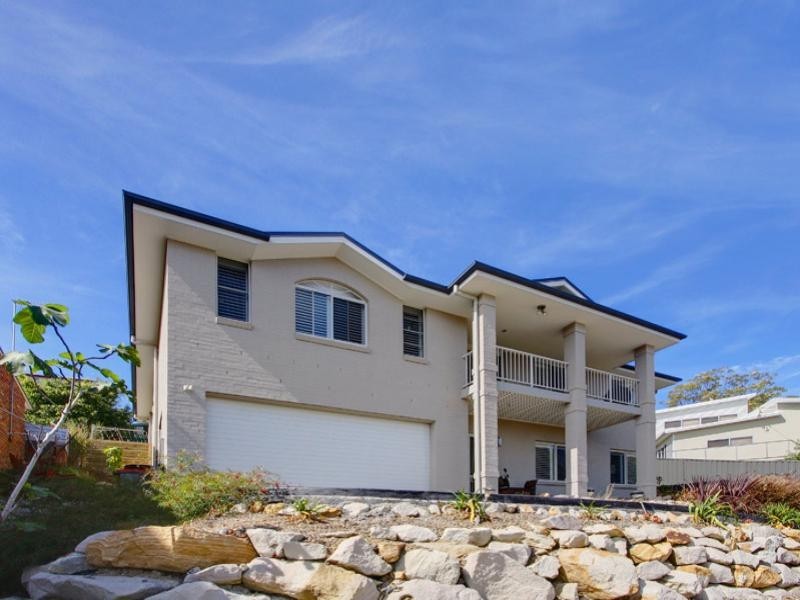 31 Somersham Avenue, Fishing Point NSW 2283
