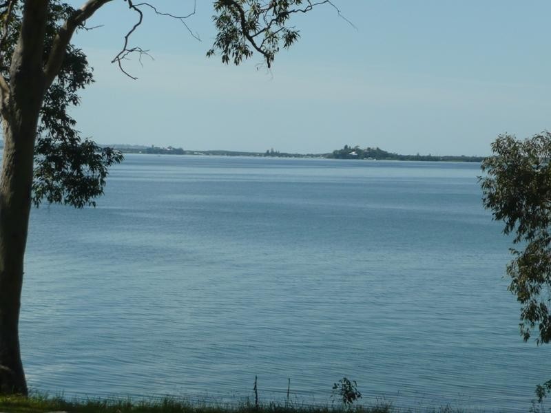 203 Watkins Road, Wangi Wangi NSW 2267